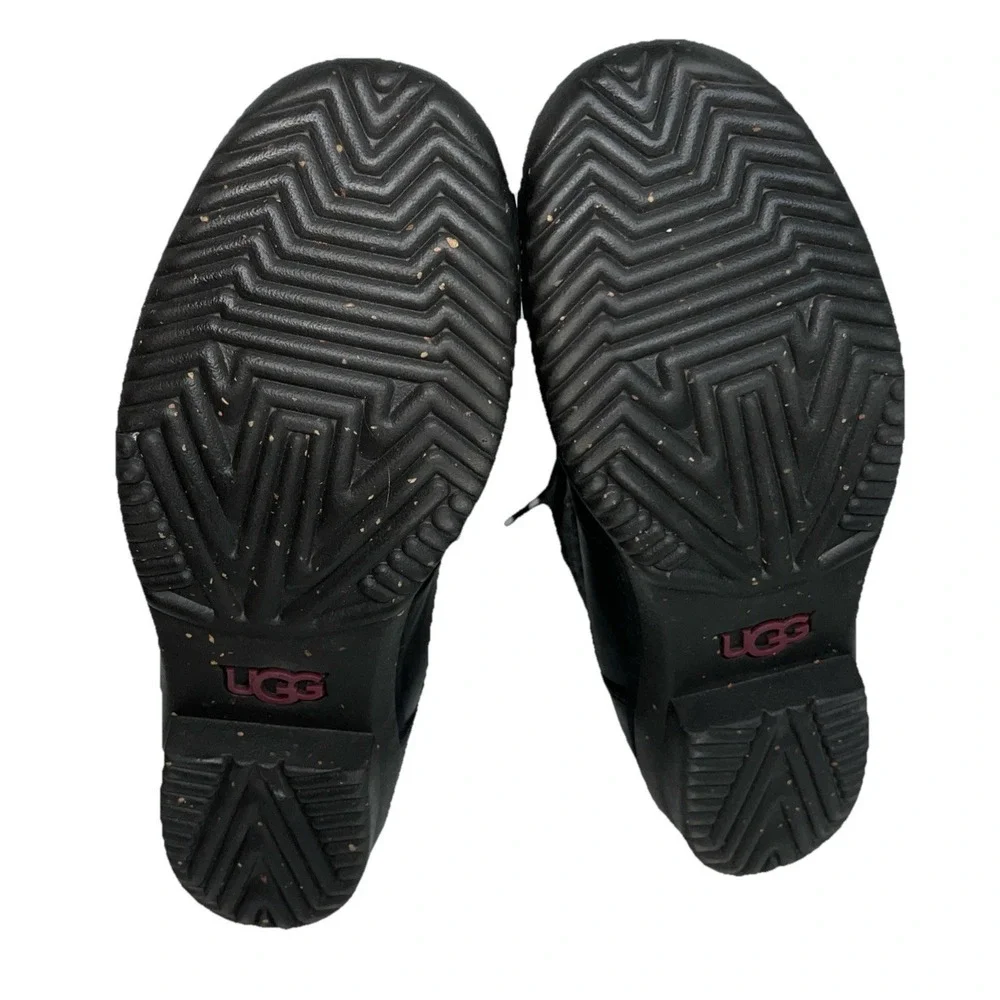 UGG KESEY Black NWOB Leather WATERPROOF SNOW Boot‎ Buckle Womens Size 39/8